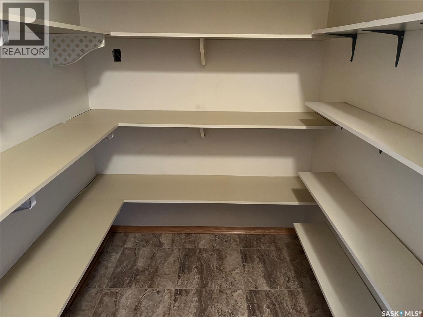 239 960 E Assiniboine Avenue, Regina, Saskatchewan  S4V 2P8 - Photo 23 - SK025855