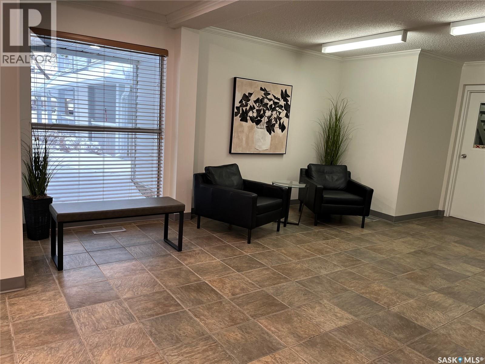 239 960 E Assiniboine Avenue, Regina, Saskatchewan  S4V 2P8 - Photo 7 - SK025855