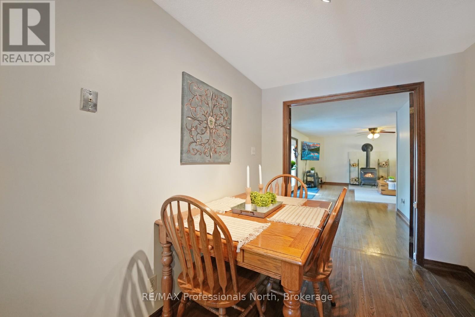 1123 Harcourt Road, Dysart Et Al, Ontario  K0L 1X0 - Photo 10 - X12647774