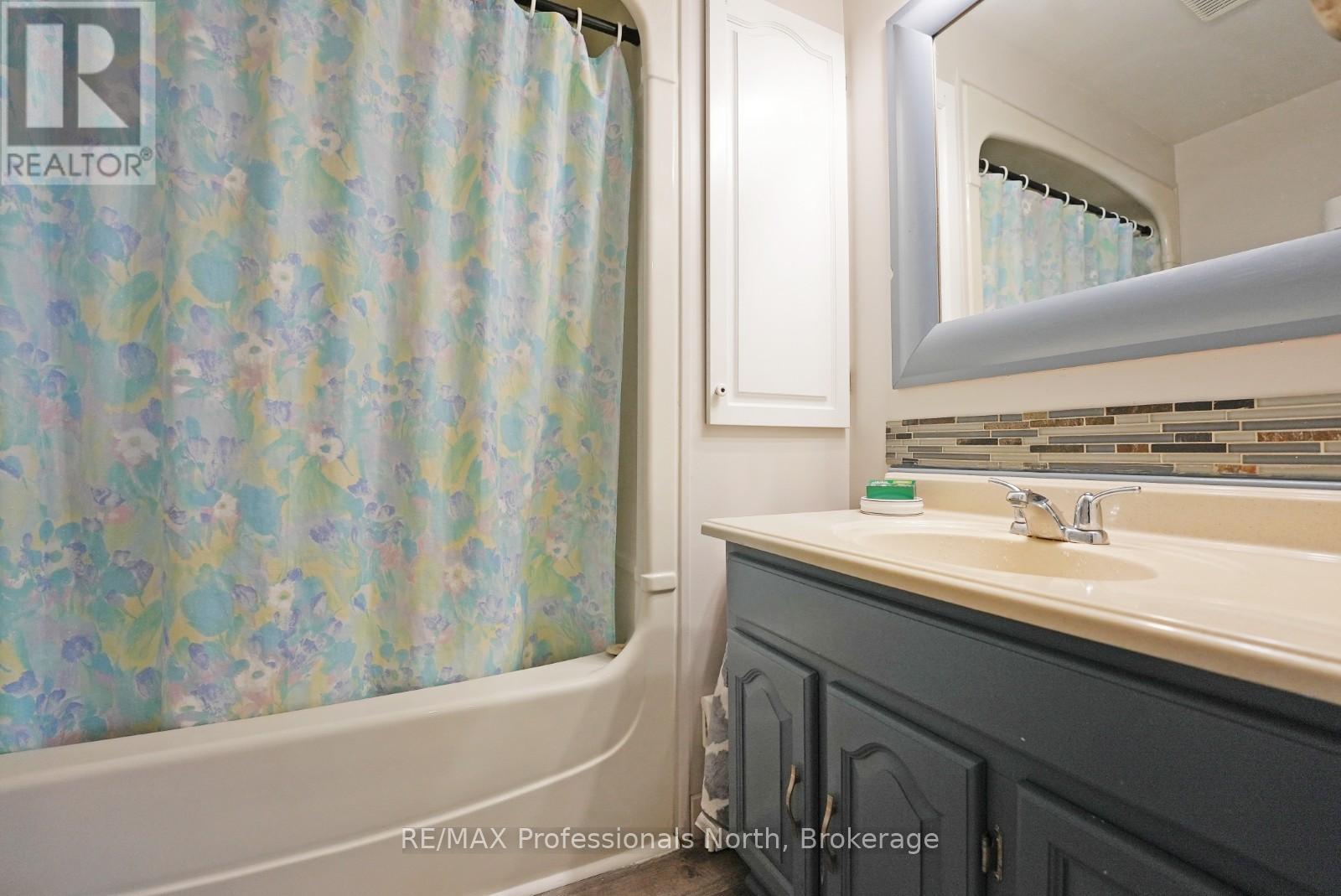 1123 Harcourt Road, Dysart Et Al, Ontario  K0L 1X0 - Photo 20 - X12647774