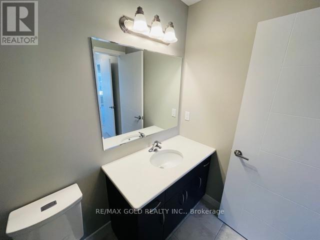 942 Robert Ferrie Drive, Kitchener, Ontario  N2R 1P2 - Photo 15 - X12647694