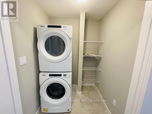 942 Robert Ferrie Drive, Kitchener, Ontario  N2R 1P2 - Photo 22 - X12647694