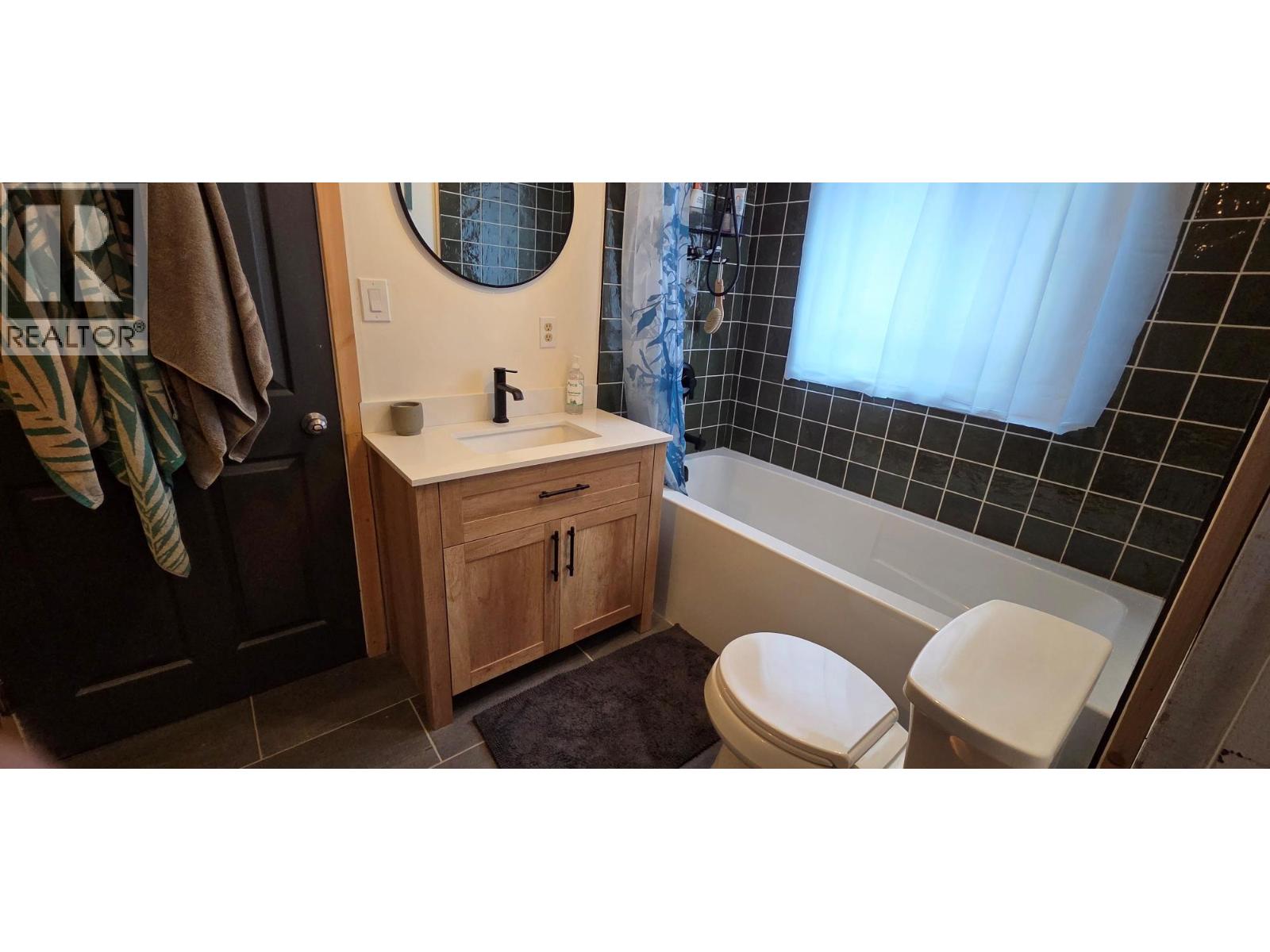 8525 Pretty Road, Cranbrook, British Columbia  V1C 7C6 - Photo 22 - 10370960