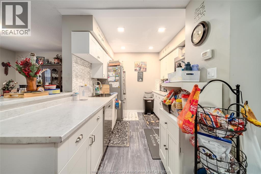 1319 Cardinal Crescent, Tecumseh, Ontario  N9A 6V7 - Photo 8 - 25031906