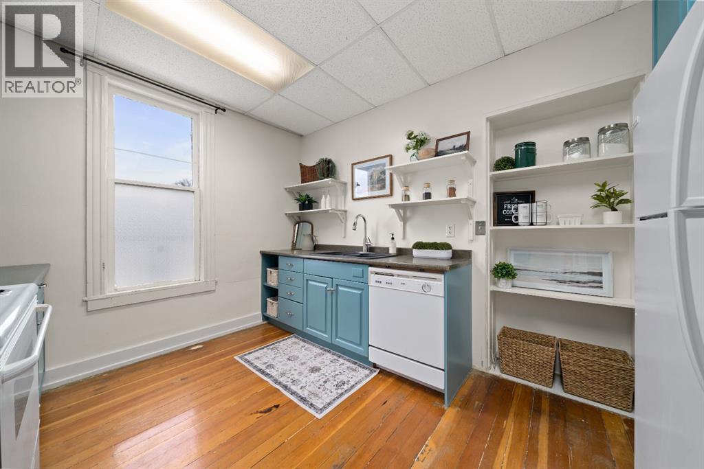 387 5 Street Se, Medicine Hat, Alberta  T1A 0M7 - Photo 14 - A2275873