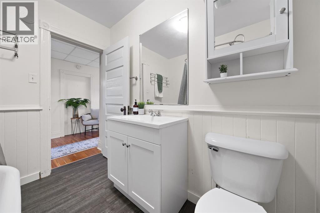 387 5 Street Se, Medicine Hat, Alberta  T1A 0M7 - Photo 23 - A2275873