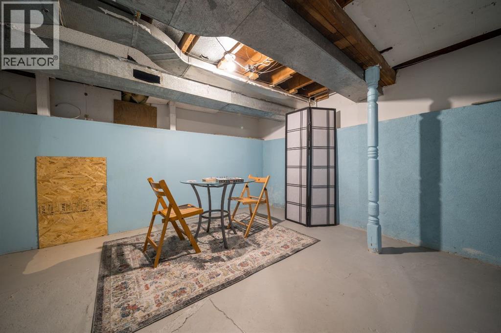 387 5 Street Se, Medicine Hat, Alberta  T1A 0M7 - Photo 32 - A2275873