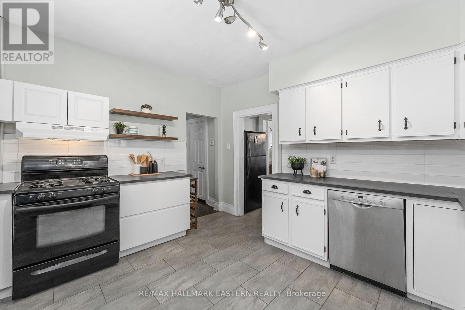 1065 Gore Street, Selwyn, Ontario  K0L 1H0 - Photo 22 - X12647806