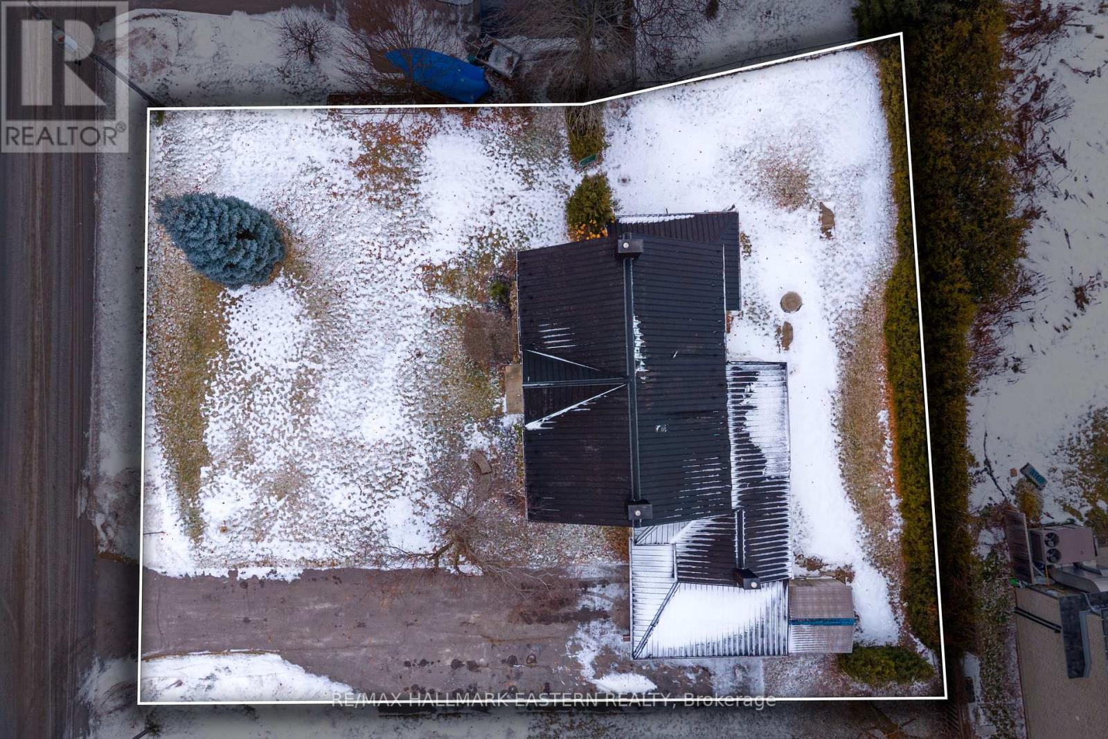 1065 Gore Street, Selwyn, Ontario  K0L 1H0 - Photo 3 - X12647806