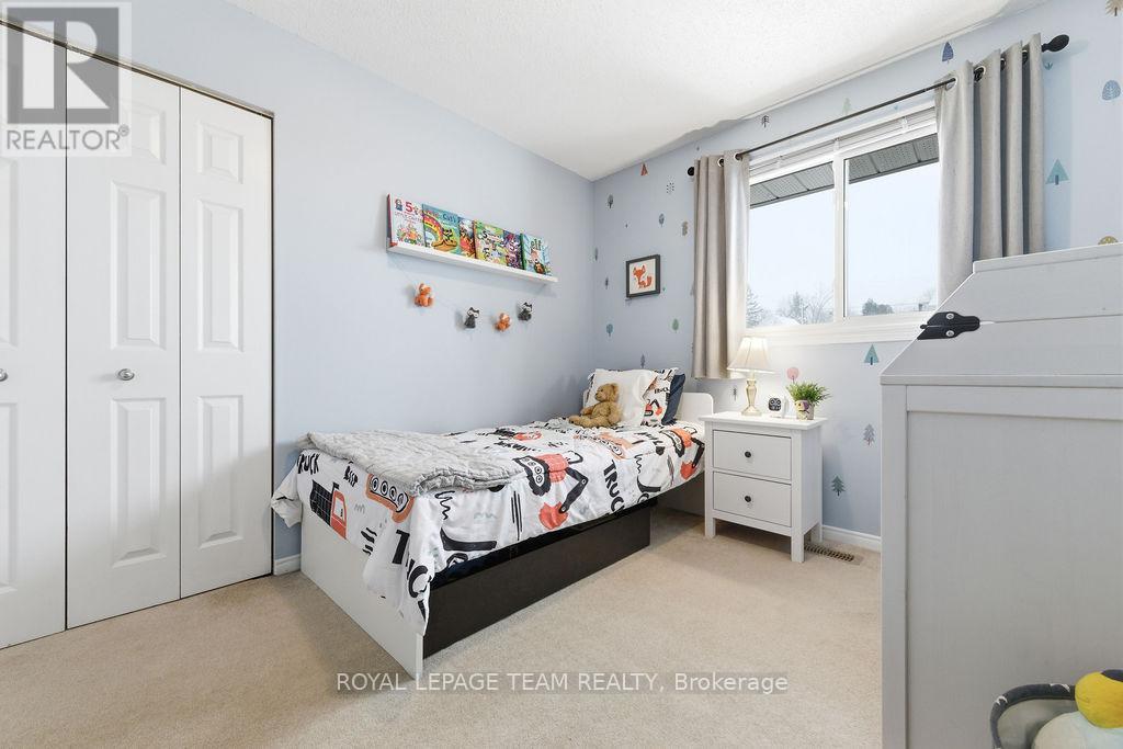 13 Archibald Street, Whitewater Region, Ontario  K0J 1K0 - Photo 19 - X12647772