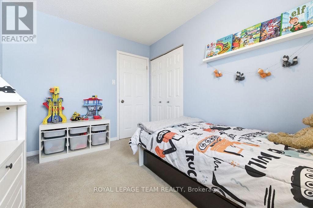 13 Archibald Street, Whitewater Region, Ontario  K0J 1K0 - Photo 20 - X12647772