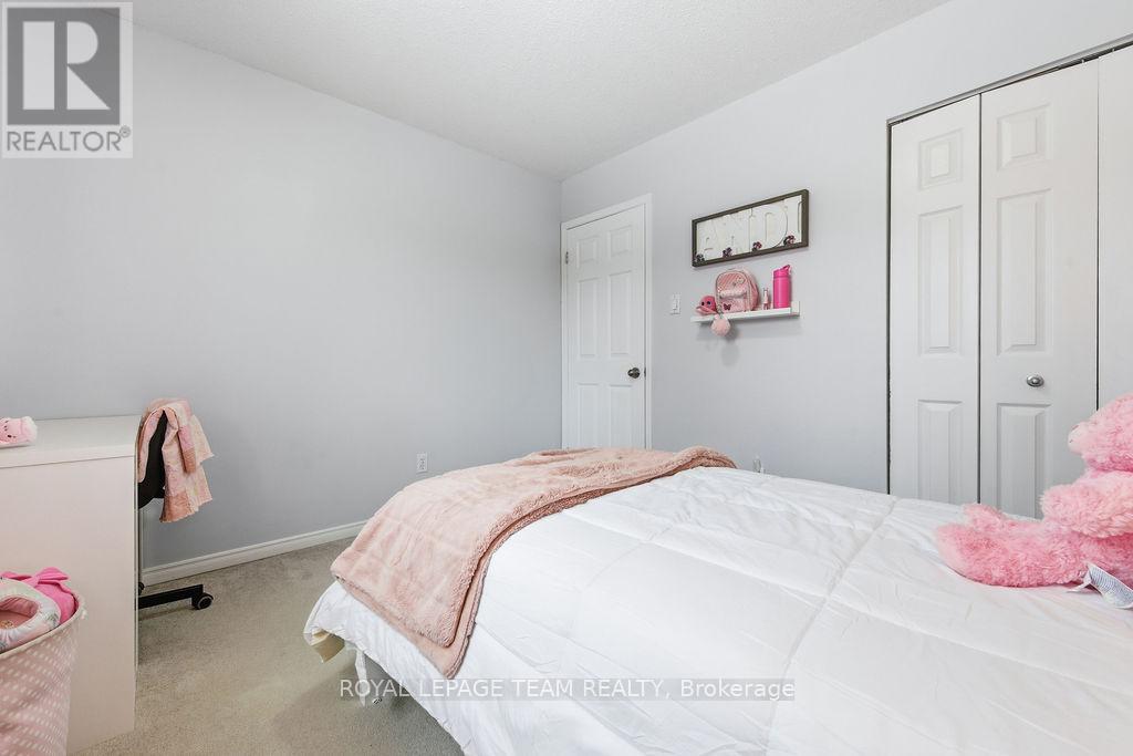 13 Archibald Street, Whitewater Region, Ontario  K0J 1K0 - Photo 27 - X12647772