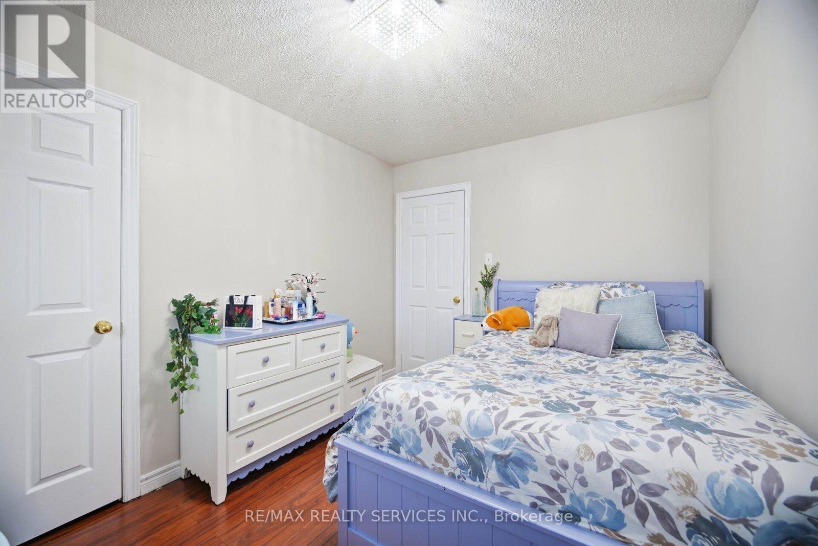 31 Seahorse Avenue, Brampton, Ontario  L6V 4N7 - Photo 25 - W12642576