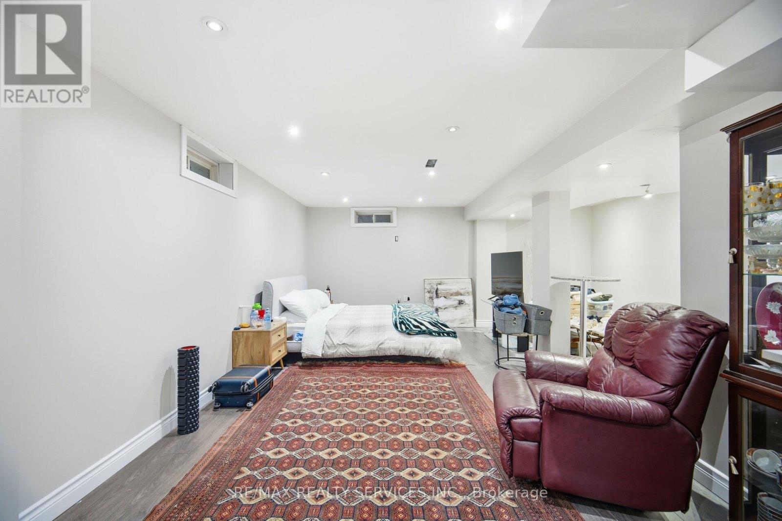 31 Seahorse Avenue, Brampton, Ontario  L6V 4N7 - Photo 30 - W12642576