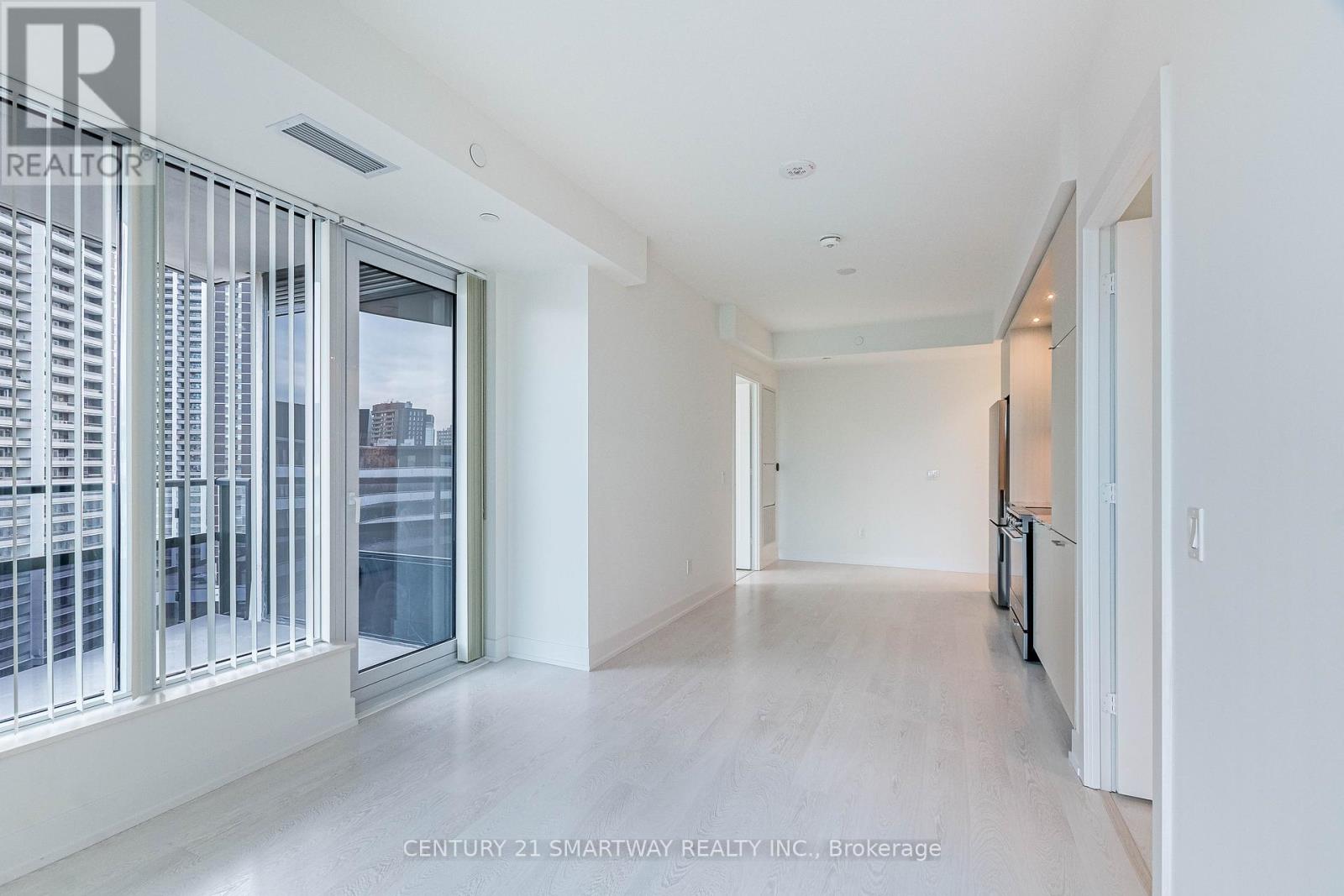 1104 - 60 Central Park Roadway, Toronto, Ontario  M9A 0E6 - Photo 14 - W12643184