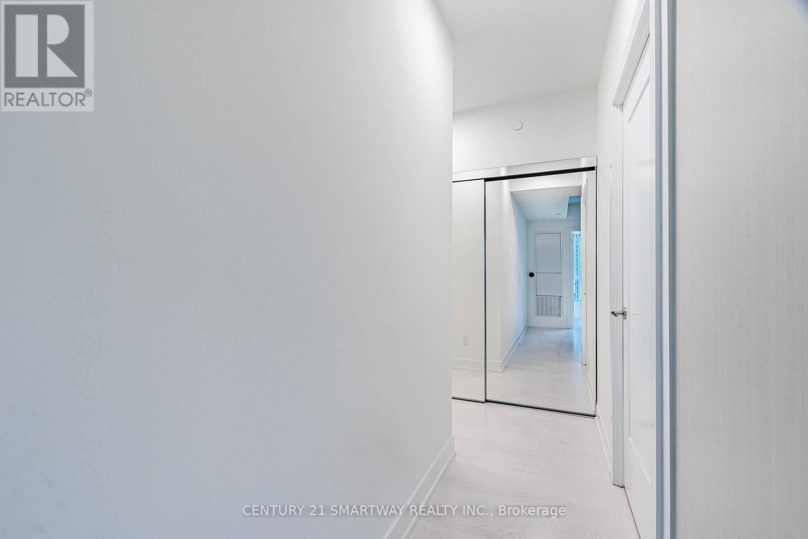 1104 - 60 Central Park Roadway, Toronto, Ontario  M9A 0E6 - Photo 8 - W12643184