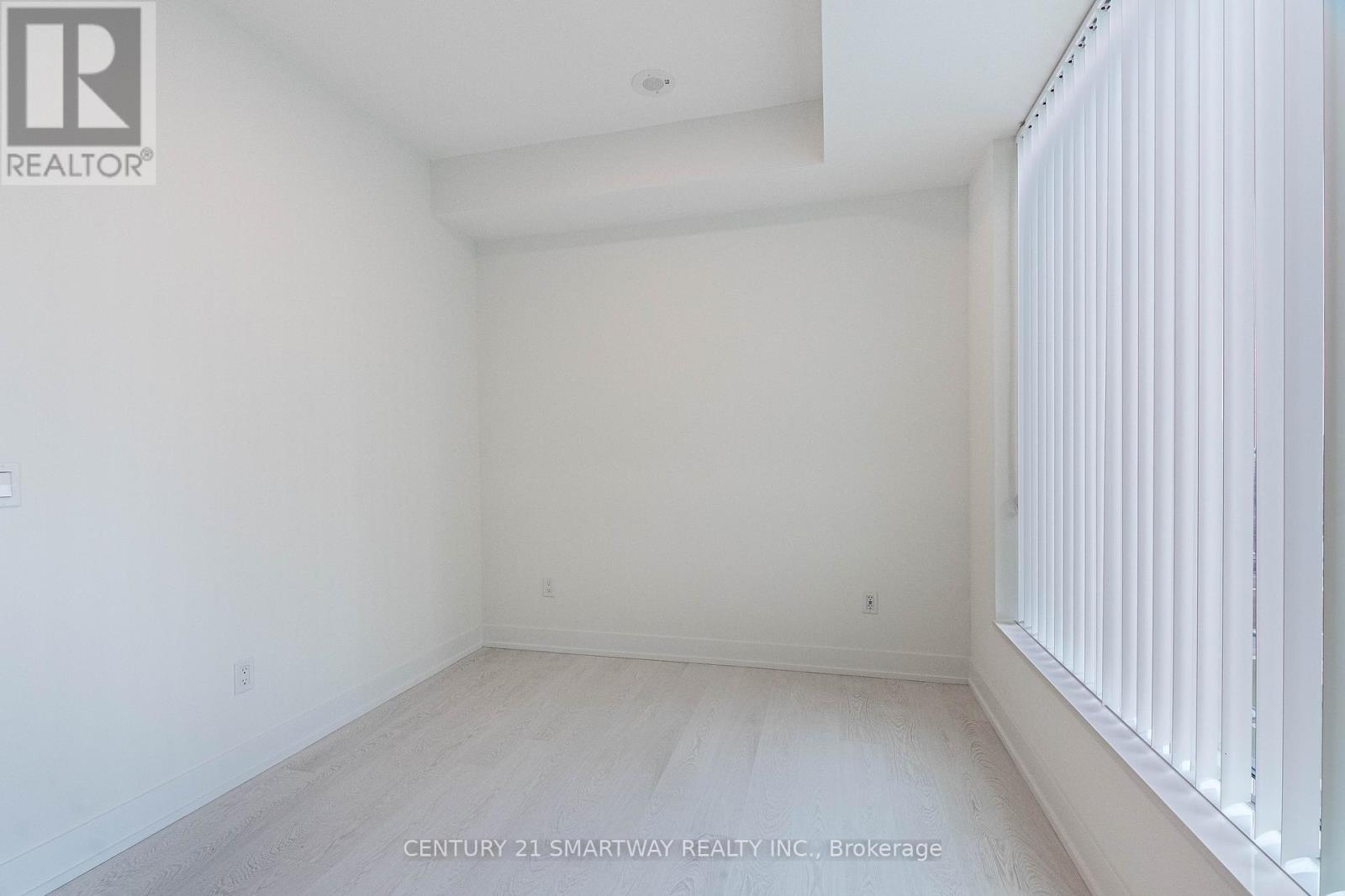 1104 - 60 Central Park Roadway, Toronto, Ontario  M9A 0E6 - Photo 23 - W12643184