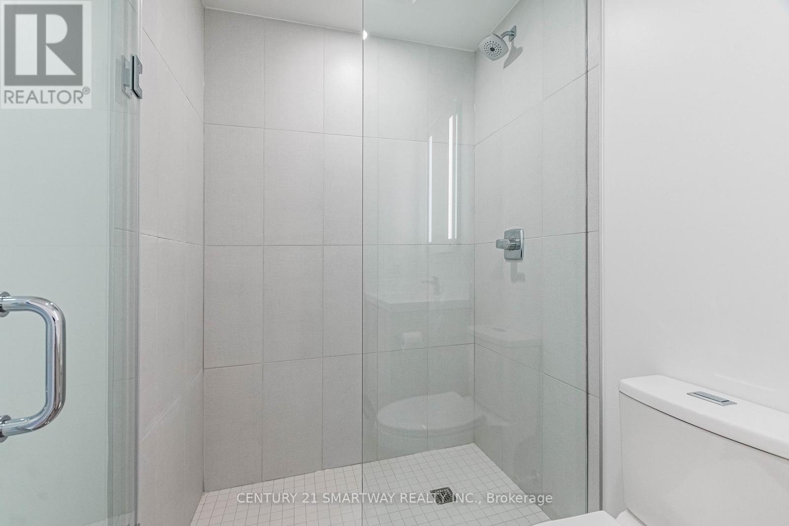 1104 - 60 Central Park Roadway, Toronto, Ontario  M9A 0E6 - Photo 27 - W12643184