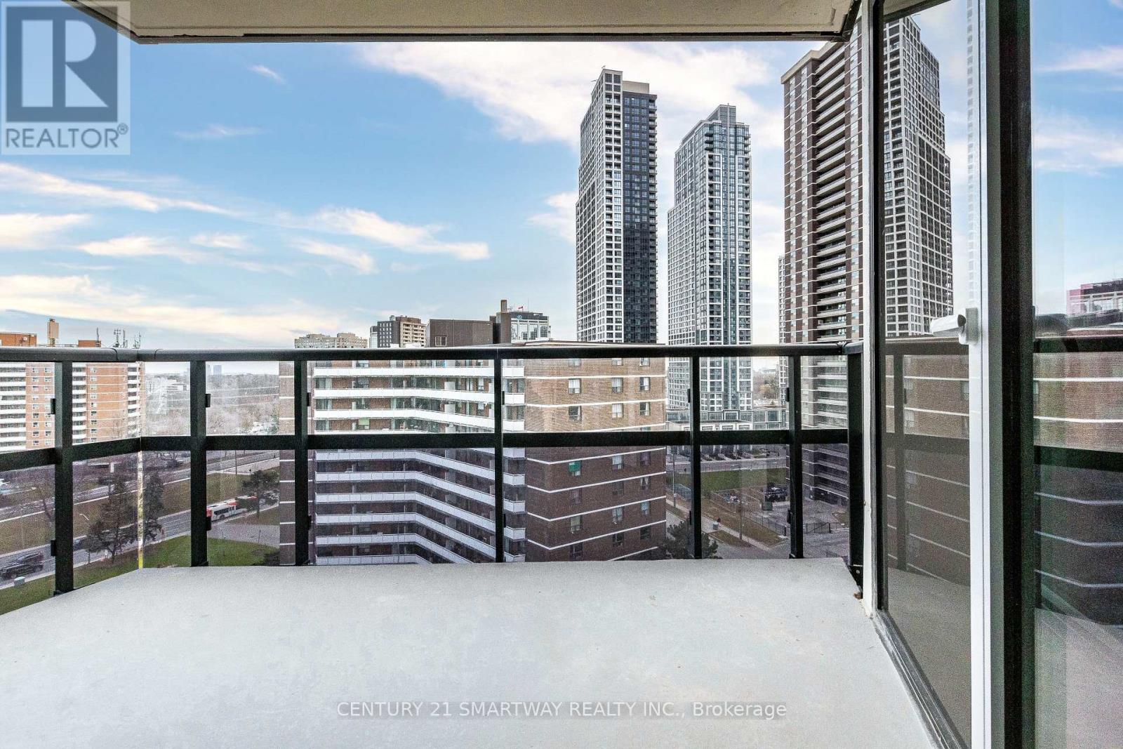 1104 - 60 Central Park Roadway, Toronto, Ontario  M9A 0E6 - Photo 29 - W12643184