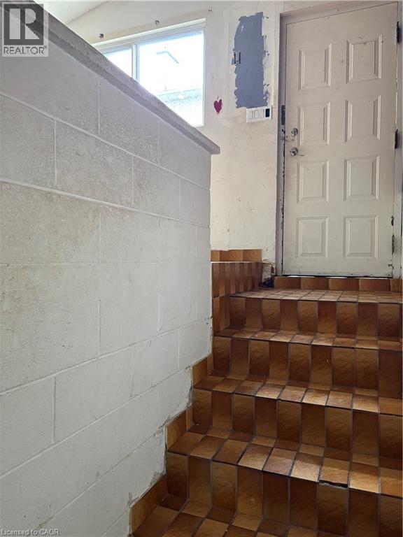 249 Federal Street Unit# Lower, Stoney Creek, Ontario  L8E 1P6 - Photo 17 - 40794910