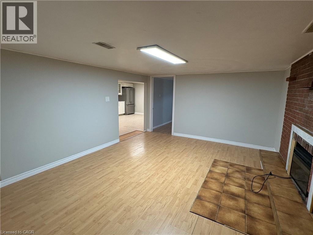 249 Federal Street Unit# Lower, Stoney Creek, Ontario  L8E 1P6 - Photo 6 - 40794910