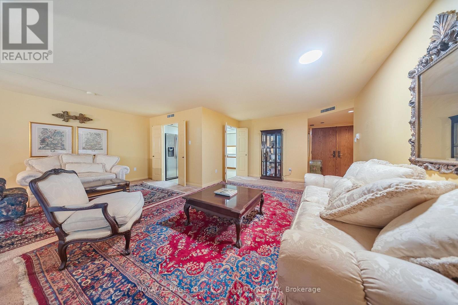 408 - 3900 Yonge Street, Toronto (Bedford Park-Nortown), Ontario  M4N 3N6 - Photo 2 - C12647734