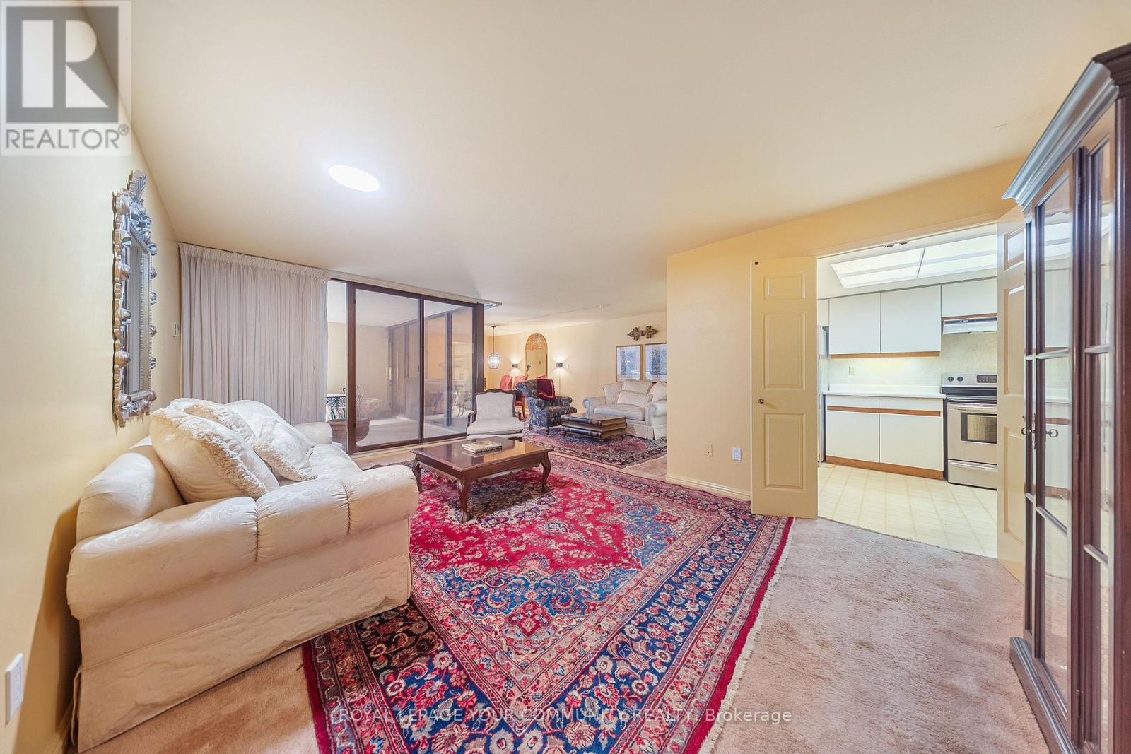 408 - 3900 Yonge Street, Toronto (Bedford Park-Nortown), Ontario  M4N 3N6 - Photo 4 - C12647734