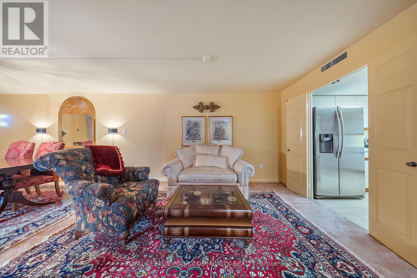 408 - 3900 Yonge Street, Toronto (Bedford Park-Nortown), Ontario  M4N 3N6 - Photo 7 - C12647734