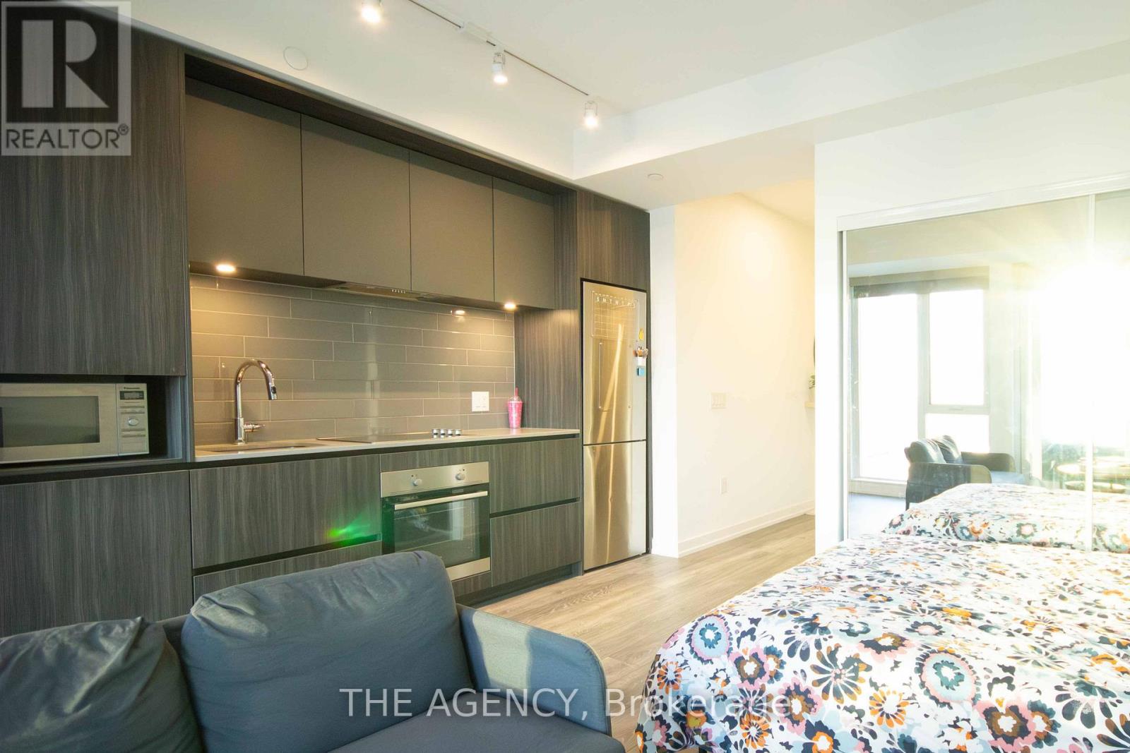 1702 - 225 Sumach Street, Toronto, Ontario  M5A 0P8 - Photo 6 - C12647778