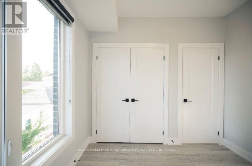 2 - 180 Prince Street W, Oshawa, Ontario  L1G 4E6 - Photo 3 - E12647760