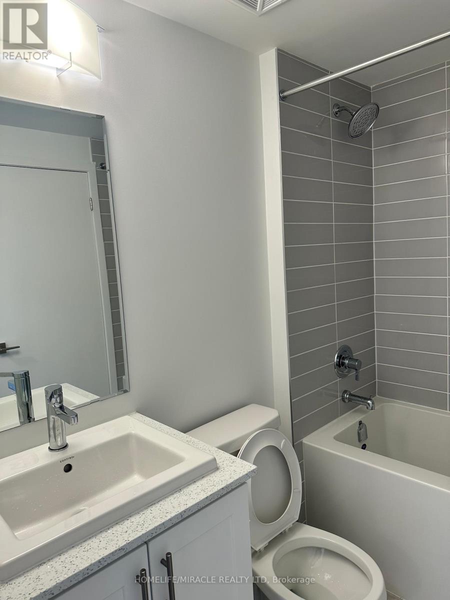 13 - 26 Lytham Green Circle, Newmarket, Ontario  L3Y 0H5 - Photo 9 - N12647736