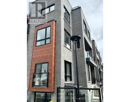 13 - 26 LYTHAM GREEN CIRCLE, Newmarket, Ontario