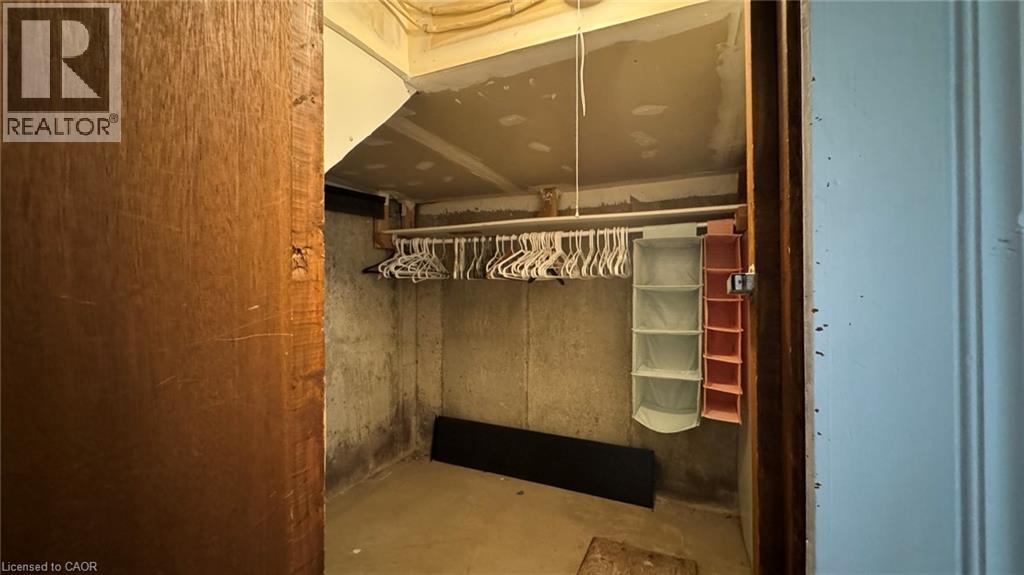 408 Erb Street W Unit# 2, Waterloo, Ontario  N2L 1W8 - Photo 9 - 40794901