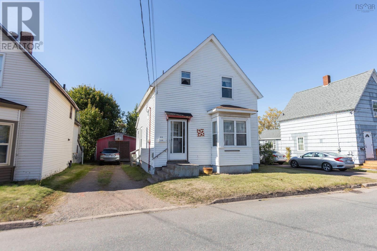 29 South Albion Street, Amherst, Nova Scotia