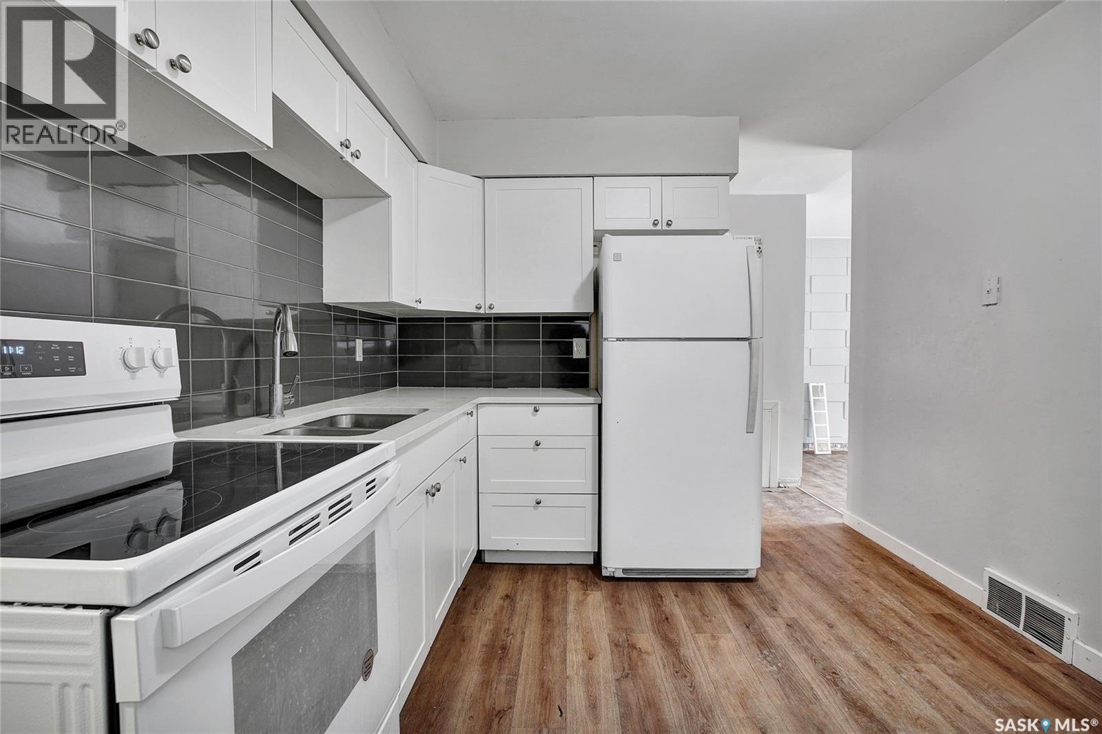 2820-2822 7th Street E, Saskatoon, Saskatchewan  S7H 1A8 - Photo 5 - SK025871