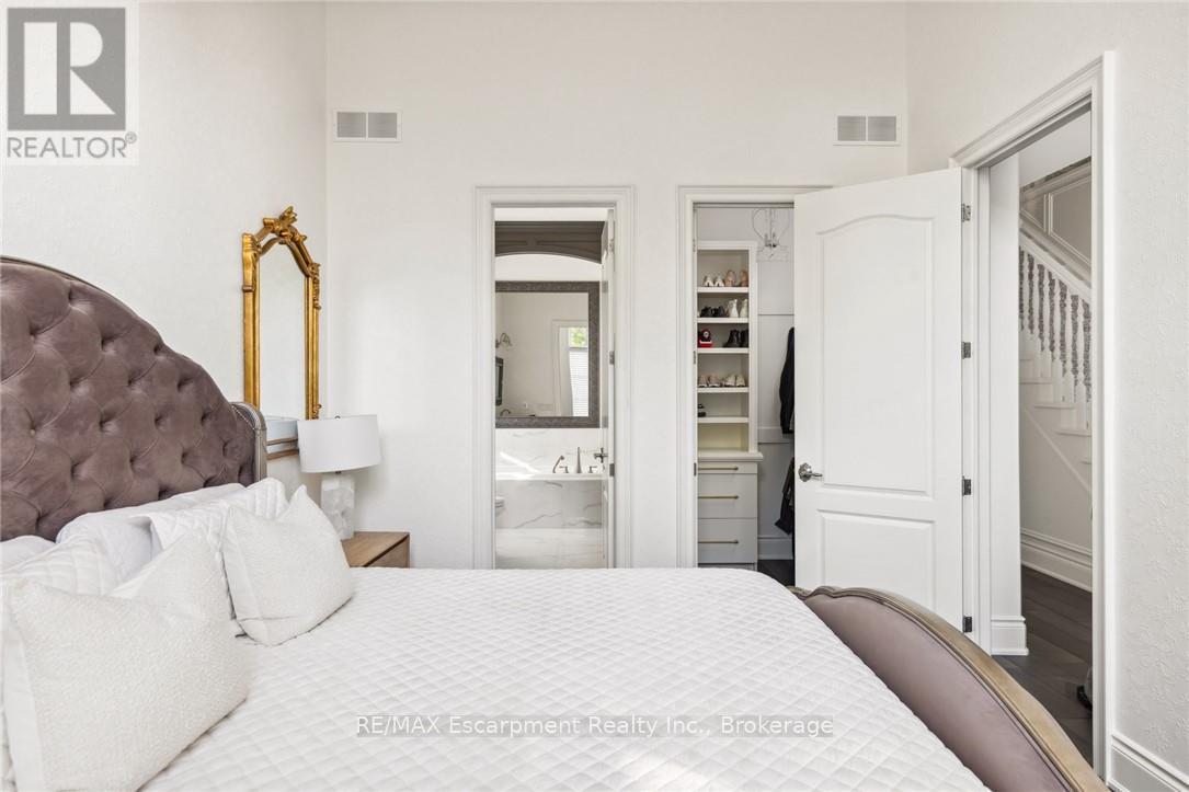 25 Arbourvale Common Road, St. Catharines, Ontario  L2T 3B7 - Photo 22 - X12526112