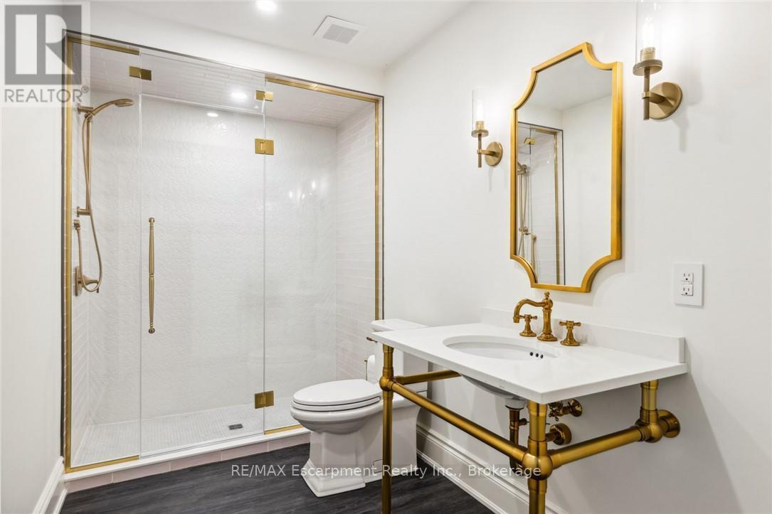 25 Arbourvale Common Road, St. Catharines, Ontario  L2T 3B7 - Photo 34 - X12526112