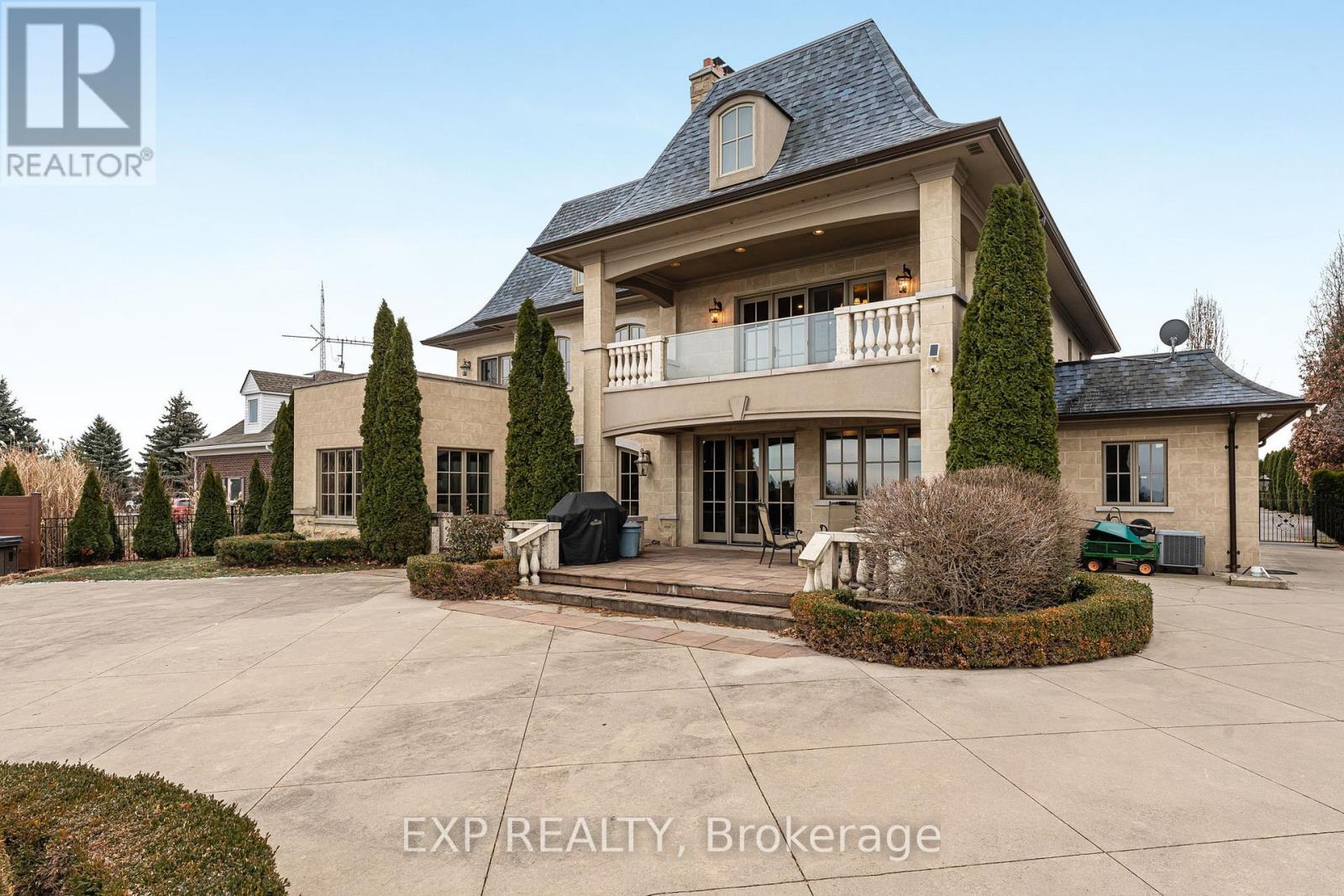 5545 Blezard Drive, Lincoln, Ontario  L3J 1R1 - Photo 45 - X12647766