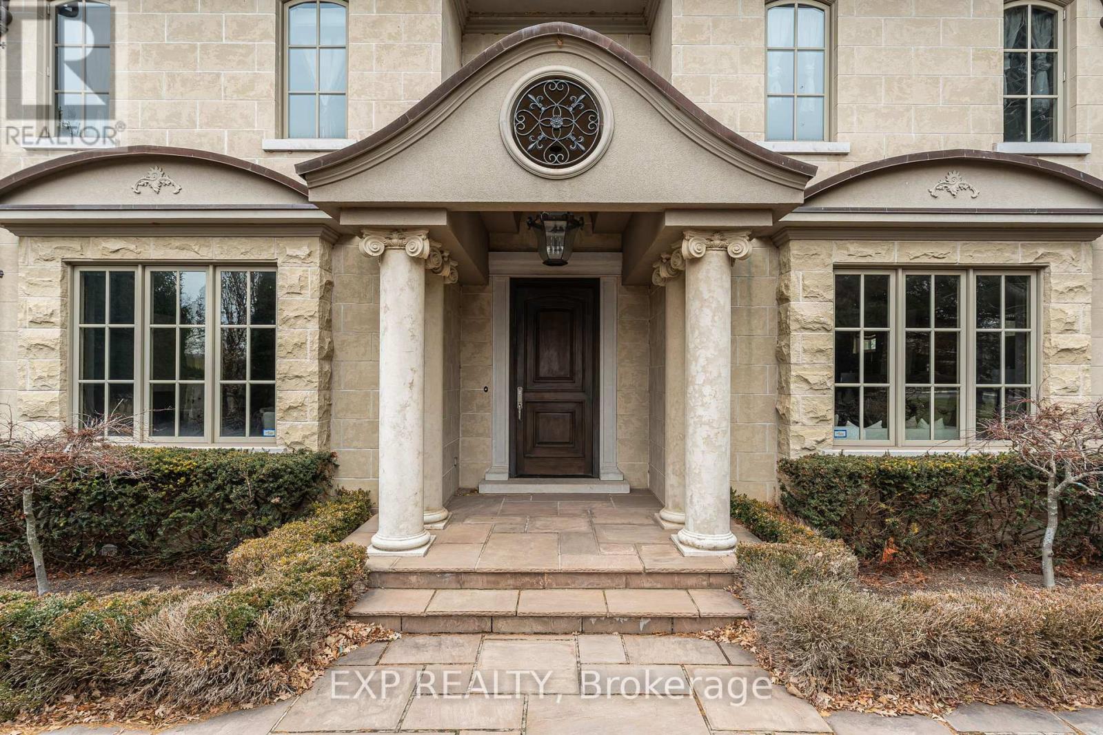 5545 Blezard Drive, Lincoln, Ontario  L3J 1R1 - Photo 8 - X12647766