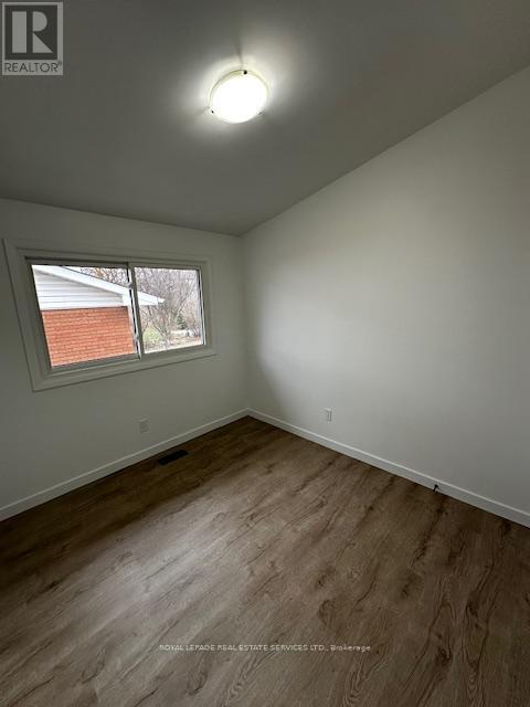 35 Karen Crescent, Hamilton, Ontario  L9C 5M5 - Photo 11 - X12647808