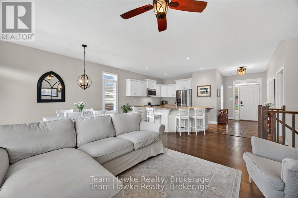 26 Sheppard Drive, Tay (Victoria Harbour), Ontario  L0K 2A0 - Photo 21 - S12647820