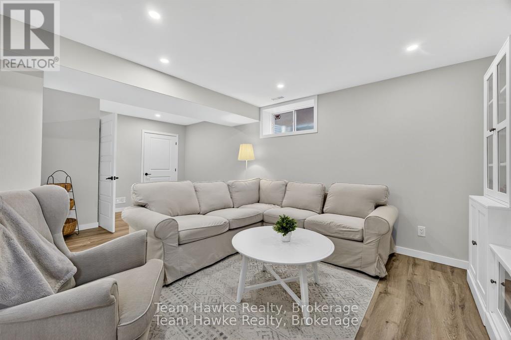 26 Sheppard Drive, Tay (Victoria Harbour), Ontario  L0K 2A0 - Photo 35 - S12647820