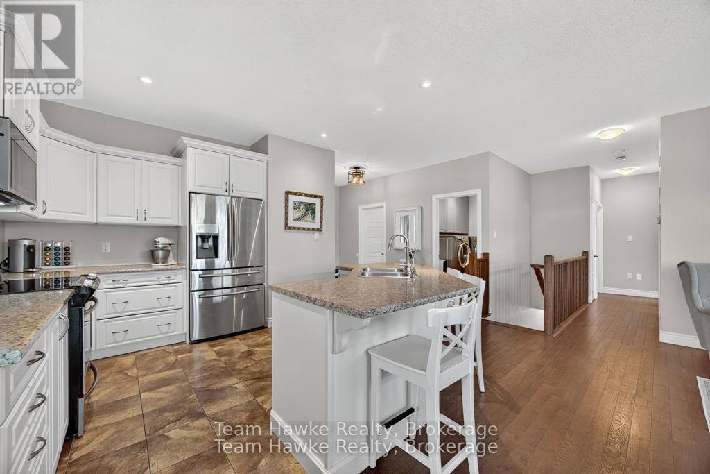 26 Sheppard Drive, Tay (Victoria Harbour), Ontario  L0K 2A0 - Photo 8 - S12647820