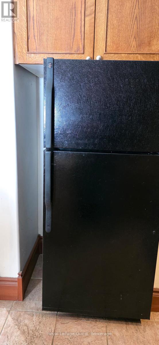 2 - 9 Conder Drive, Oro-Medonte, Ontario  L0K 1E0 - Photo 10 - S12647826