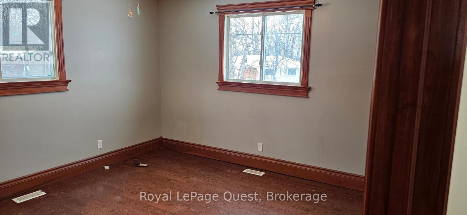 2 - 9 Conder Drive, Oro-Medonte, Ontario  L0K 1E0 - Photo 8 - S12647826