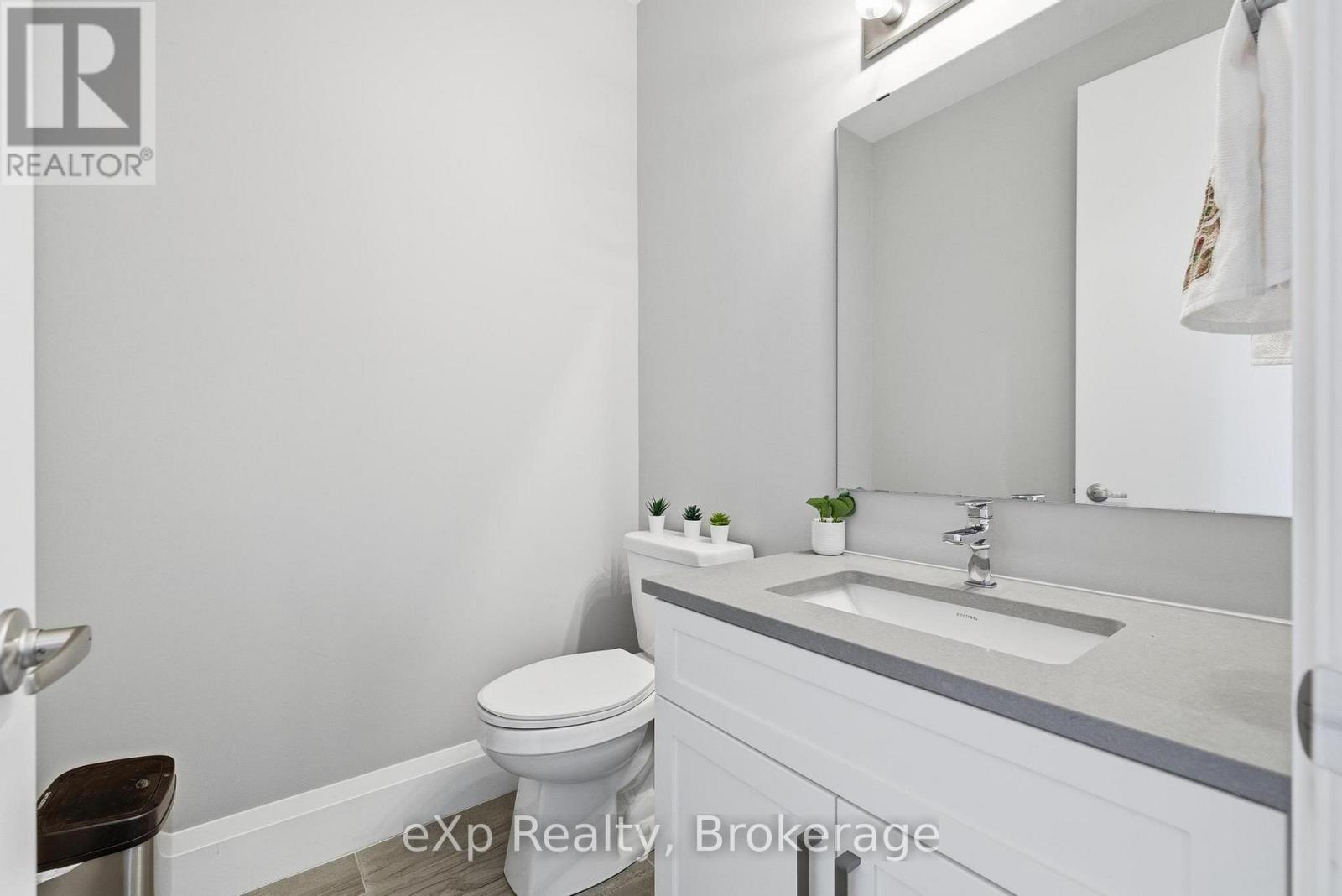 104 - 73 Arthur Street S, Guelph (St. Patrick's Ward), Ontario  N1E 0S6 - Photo 12 - X12647822