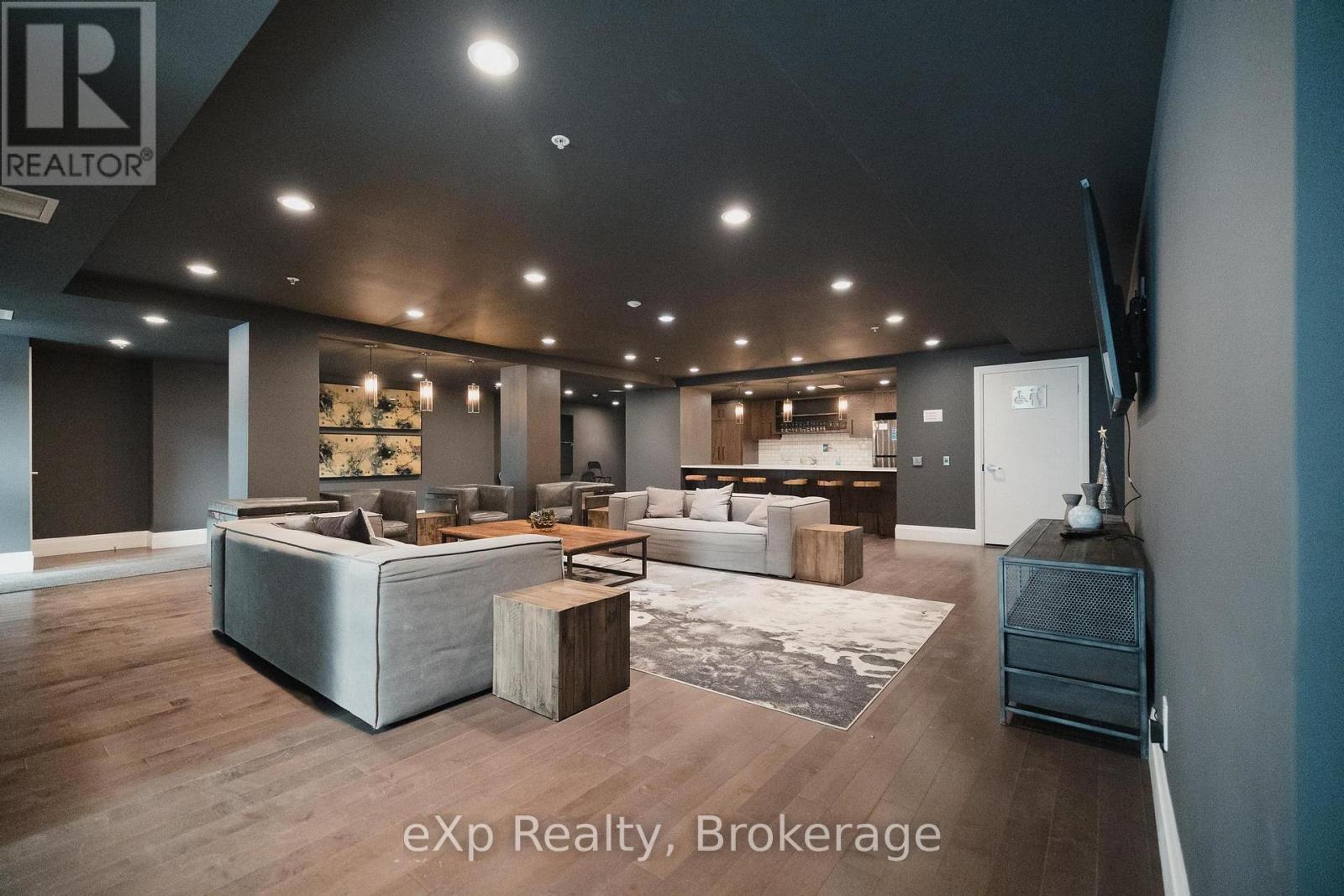 104 - 73 Arthur Street S, Guelph (St. Patrick's Ward), Ontario  N1E 0S6 - Photo 45 - X12647822