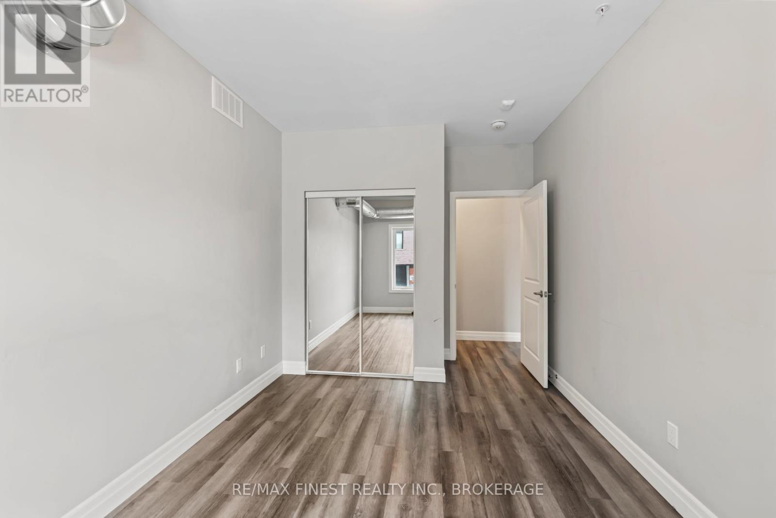 202 - 501 Frontenac Street, Kingston (East Of Sir John A. Blvd), Ontario  K4K 4L9 - Photo 24 - X12647828