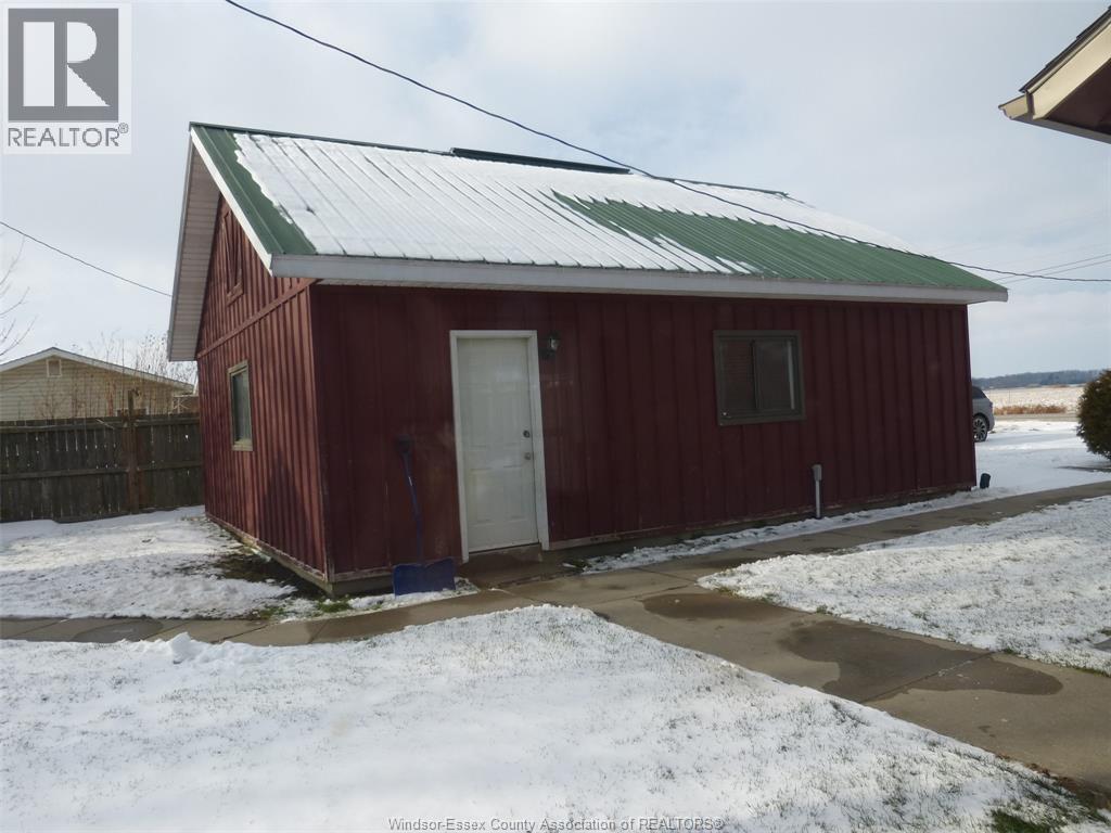 2410 Fox Run, Leamington, Ontario  N7M 4P2 - Photo 17 - 25031268