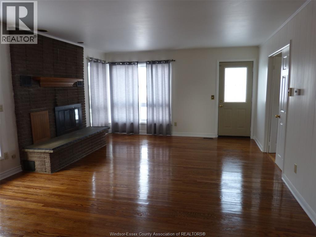 2410 Fox Run, Leamington, Ontario  N7M 4P2 - Photo 3 - 25031268